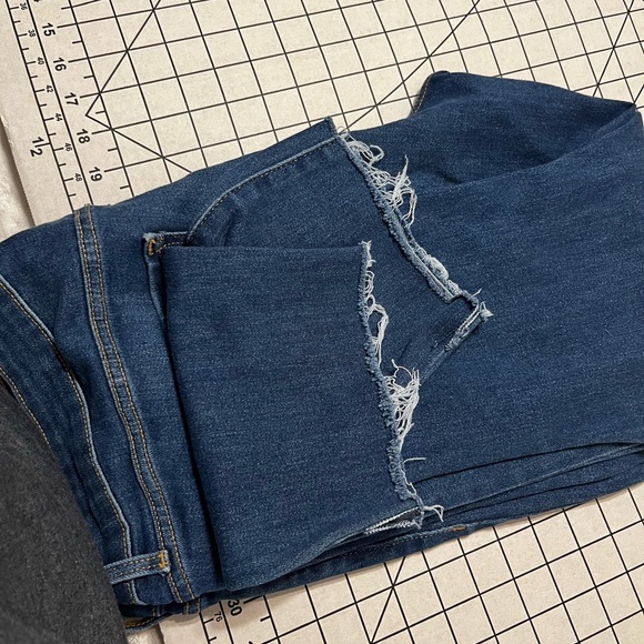 Old Navy Power Slim Straight Jeans 14 - Picture 6 of 6